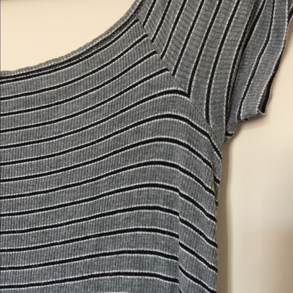 Stripe off the shoulder dress - Picture 2 of 2